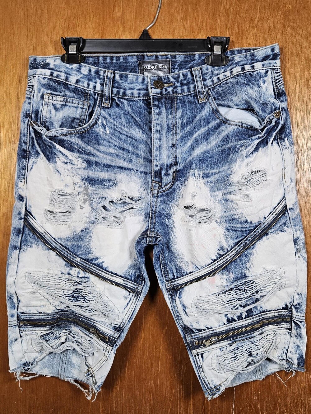 Smoke Rise Jean Shorts Men's 34 Distressed Ripped Cargo Zippers Acid Wash Blue